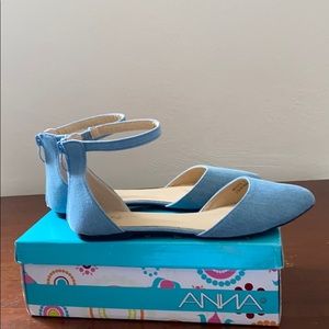 Women’s Flat Ballet Low Ankle Strap Shoe